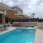 Villa Luxury With Heated Pool, Jacuzzi & Rooftop Lounge Torrevieja