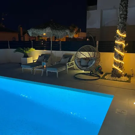 Luxury Villa-private Heated Pool And Jacuzzi-pmt22
