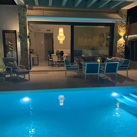 Luxury Villa-private Heated Pool And Jacuzzi-pmt22 Torrevieja