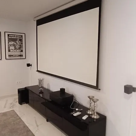Luxury With Heated Pool, Jacuzzi & Rooftop Lounge Pmt22