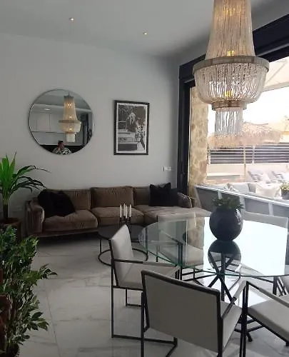 Villa Luxury Villa-private Heated Pool And Jacuzzi-pmt22