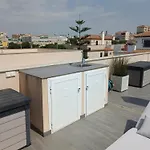 Luxury With Heated Pool, Jacuzzi & Rooftop Lounge Вилла