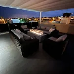 Luxury With Heated Pool, Jacuzzi & Rooftop Lounge * Торевьиа