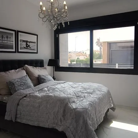 Villa Pmt22 - Luxury With Private Heated Pool And Jacuzzi