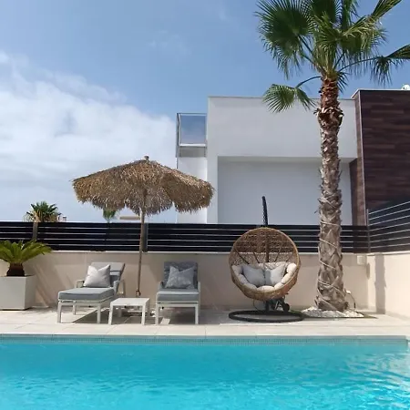 Villa Pmt22 - Luxury With Private Heated Pool And Jacuzzi Torrevieja