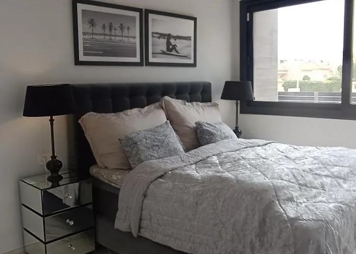 Luxury With Heated Pool, Jacuzzi & Rooftop Lounge