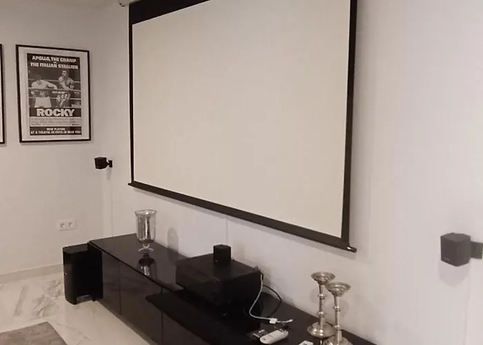 Luxury Villa-private Heated Pool And Jacuzzi-pmt22