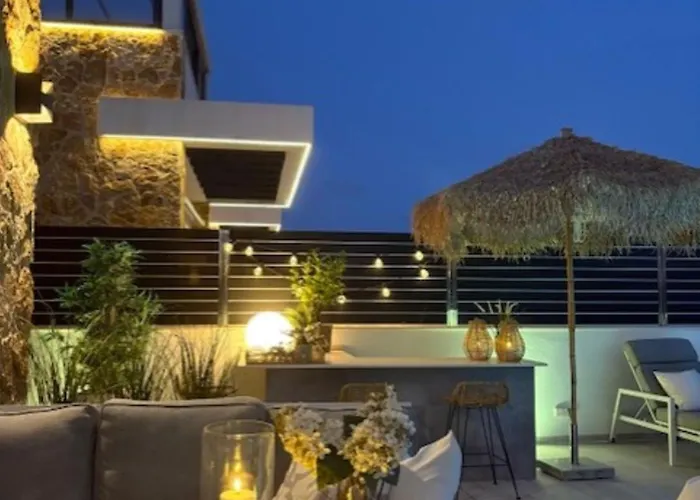 Villa Luxury With Heated Pool, Jacuzzi & Rooftop Lounge Torrevieja