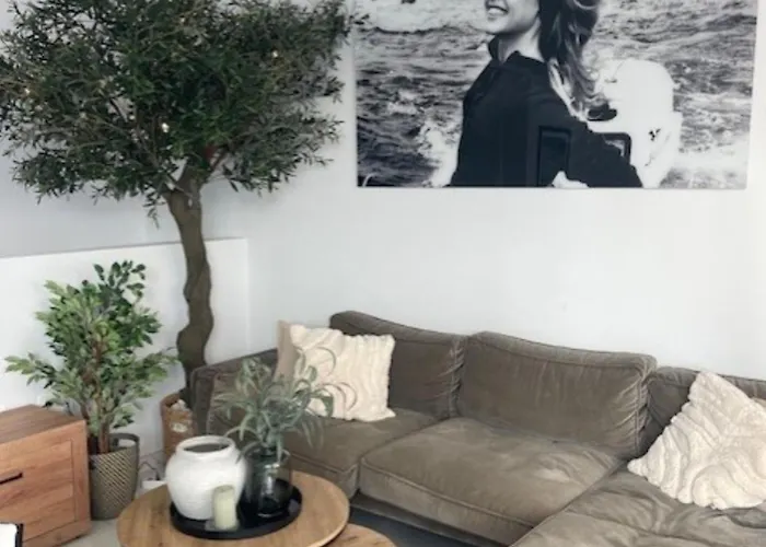 Luxury With Heated Pool, Jacuzzi & Rooftop Lounge * Torrevieja