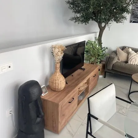 Luxury Villa-private Heated Pool&jacuzzi-pmt22 * Torrevieja